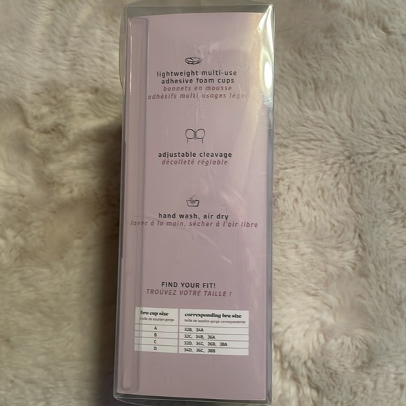 The Natural Adjust-The-Bust Adhesive Bra C in black. NIB. - Picture 3 of 4